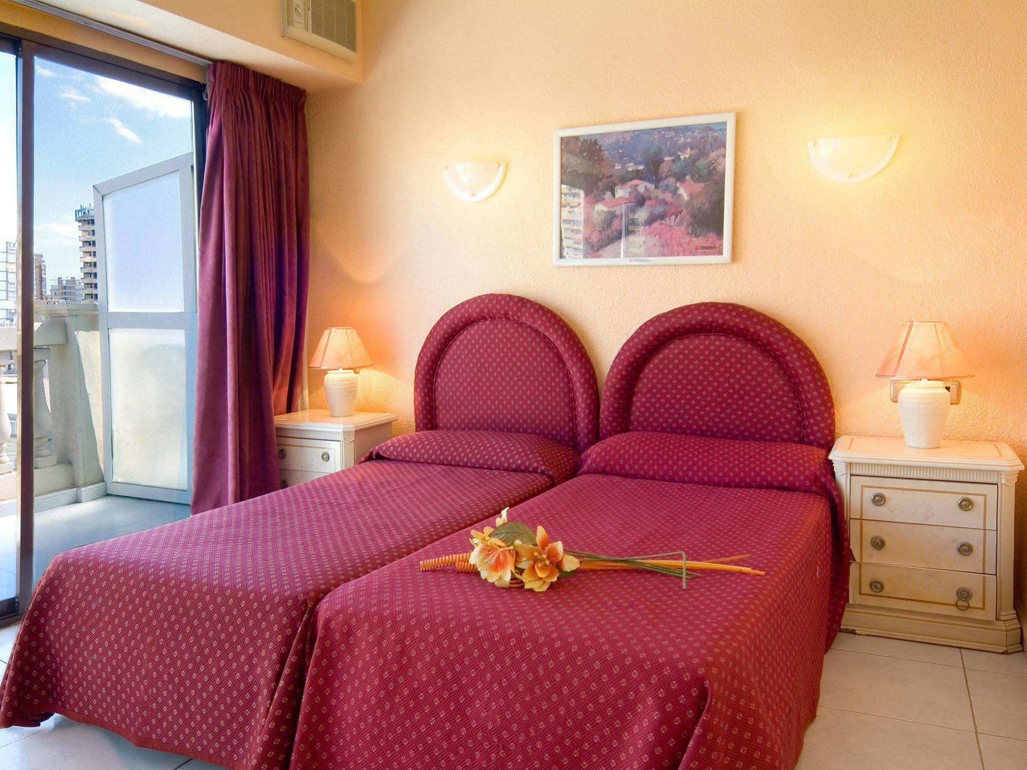Magic Cristal Park Hotel 3*